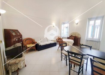 Foto 7 - Trilocale Via Garibaldi
 
5, Loano - foto 7