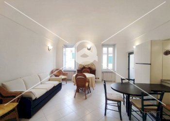 Foto 9 - Trilocale Via Garibaldi
 
5, Loano - foto 9