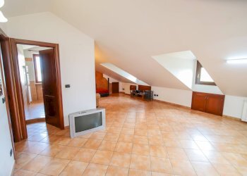 Foto 17 - Villa Via Del Padre
 
56, Leini - foto 17