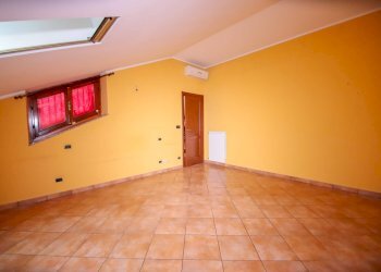 Foto 20 - Villa Via Del Padre
 
56, Leini - foto 20