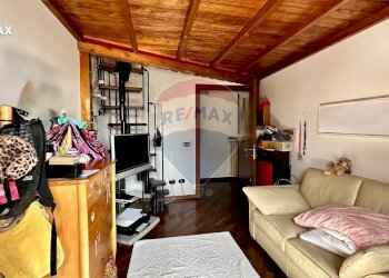 Soggiorno - Attic Vellezzo Bellini - photo 47