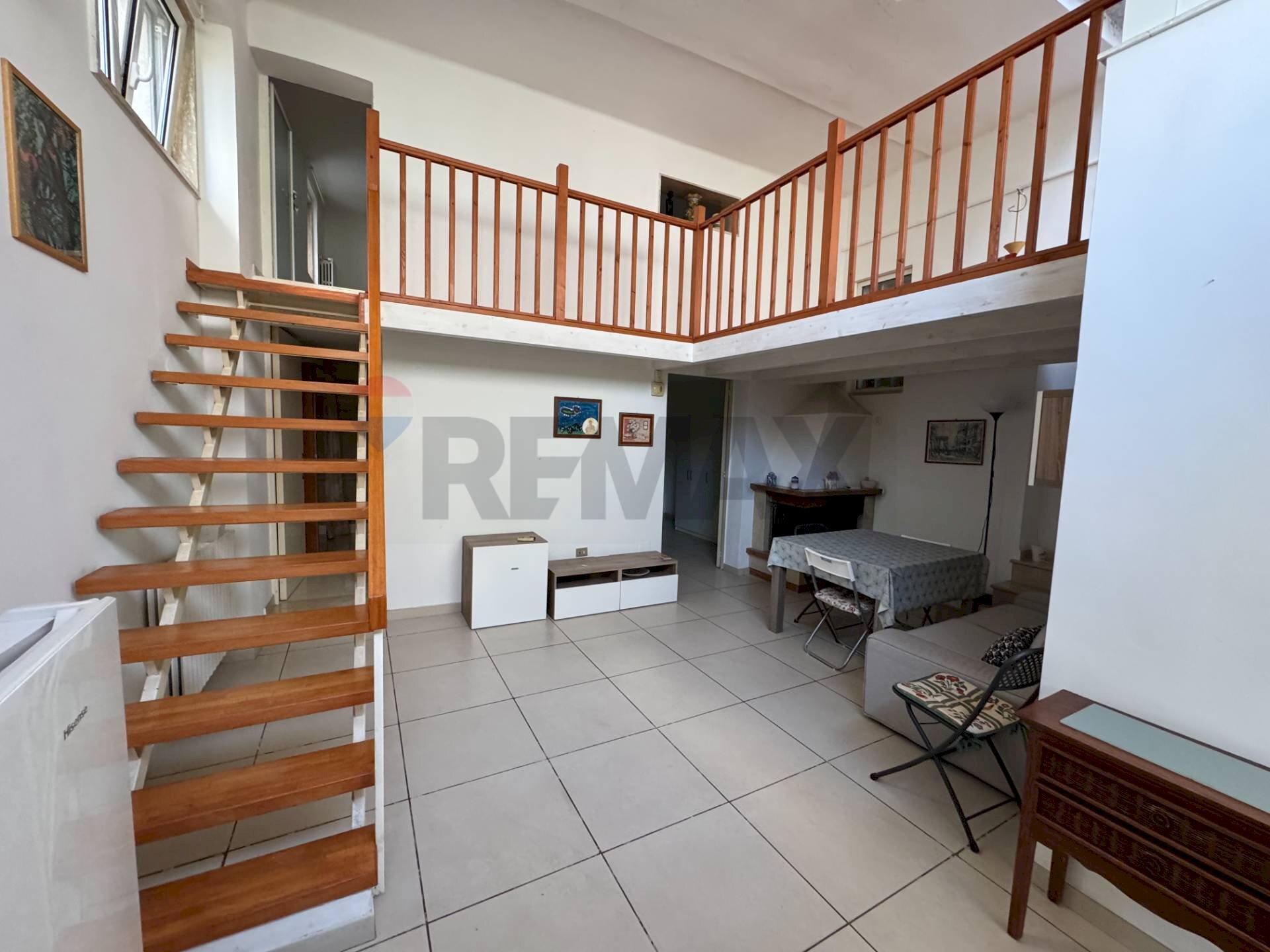 Scale - Four-room apartment Via Giovanni Casalino
 
50, Triggiano - photo 3