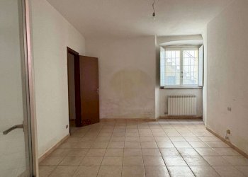 Three-room apartment Cornate d'Adda - photo 6