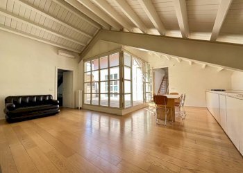Salone - Three-room apartment via Nervesa, Milano - photo 18