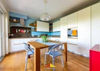 Cucina - Appartamento via Bagni, 1, Saluzzo - foto 7