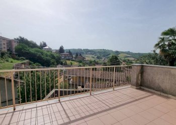 Terrazzo - Rustico via Angelo Brofferio, 3, Mombercelli - foto 1