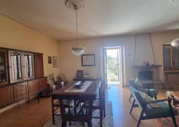 Salone - Rustic via Angelo Brofferio, 3, Mombercelli - photo 5