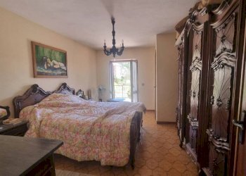 Camera da letto - Rustic via Angelo Brofferio, 3, Mombercelli - photo 11