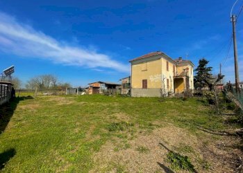 Giardino - Villa strada Provinciale per Pozzolo Formigaro, Tortona - foto 4