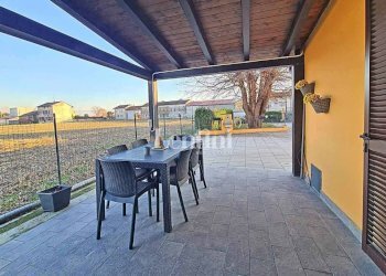 Portico - Villa via Guglielmo Marconi, 159, Balzola - foto 9