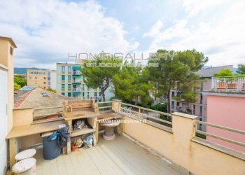 Terrazzo - Quadrilocale via Angelo Carrara, Genova (zona Quarto) - foto 4