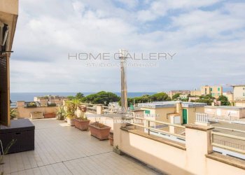 Terrazzo - Quadrilocale via Angelo Carrara, Genova (zona Quarto) - foto 6