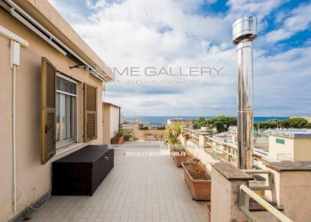 Terrazzo - Quadrilocale via Angelo Carrara, Genova (zona Quarto) - foto 26