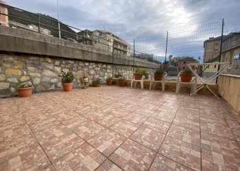 Terrazzo - Quadrilocale via Antica Romana di Quinto, Genova (zona Quarto) - foto 2