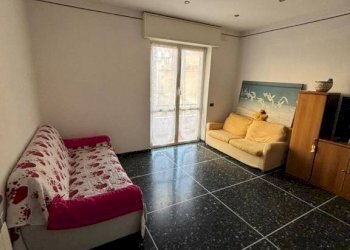 Soggiorno - Quadrilocale via Antica Romana di Quinto, Genova (zona Quarto) - foto 5