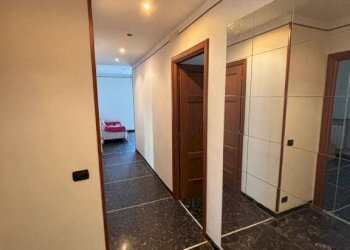 Ingresso - Quadrilocale via Antica Romana di Quinto, Genova (zona Quarto) - foto 18