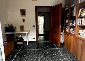 Camera da letto - Quadrilocale via Antica Romana di Quinto, Genova (zona Quarto) - foto 21