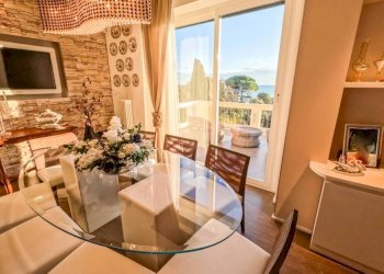 Salone - Attico viale Ponte dell'Ammiraglio, Genova (zona Quarto) - foto 10