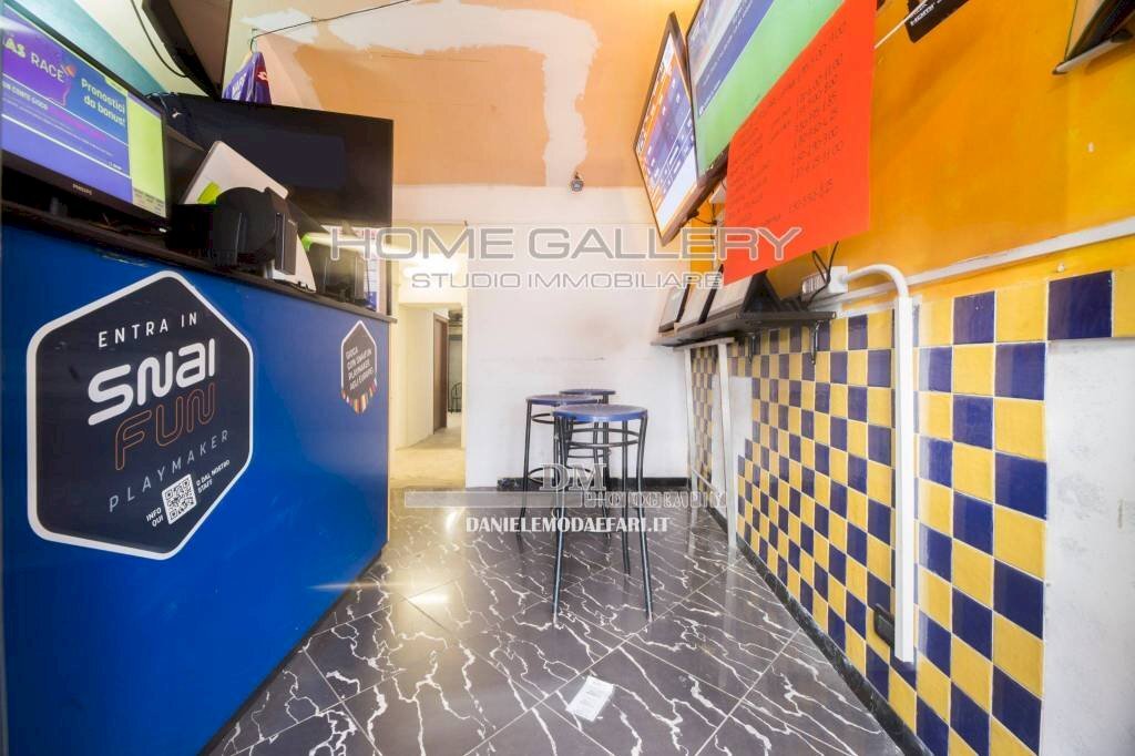 Interno non residenziale - Sale Giochi via Bruno Buozzi, 20, Genova (zona San Teodoro) - foto 1