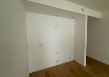 Camera da letto - One-room apartment piazzale John Fitzgerald Kennedy, Genova - photo 11