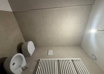 Bagno - One-room apartment piazzale John Fitzgerald Kennedy, Genova - photo 40