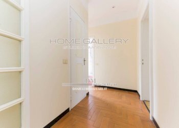 Corridoio - Appartamento piazza Galeazzo Alessi, Genova (zona Carignano) - foto 12