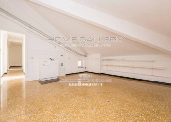 Salone - Appartamento piazza Galeazzo Alessi, Genova (zona Carignano) - foto 36