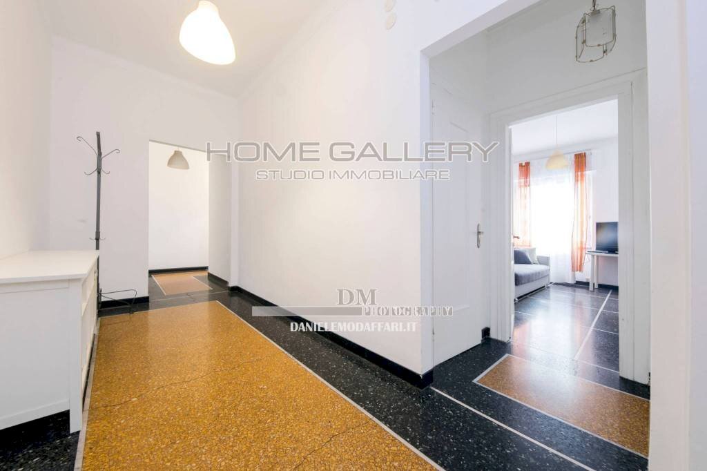 Ingresso - Three-room apartment via Monte Zovetto, Genova (neighborhood Albaro) - photo 3