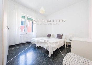 Camera da letto - Trilocale via Monte Zovetto, Genova (zona Albaro) - foto 13