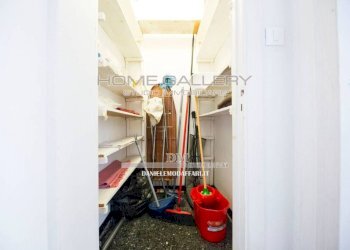 Ripostiglio - Trilocale via Monte Zovetto, Genova (zona Albaro) - foto 28