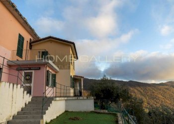 Facciata - Hotel Frazione Canepa, Sori - foto 30