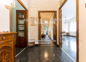 Corridoio - Quadrilocale via 24 Maggio, Genova (zona Sestri Ponente) - foto 3