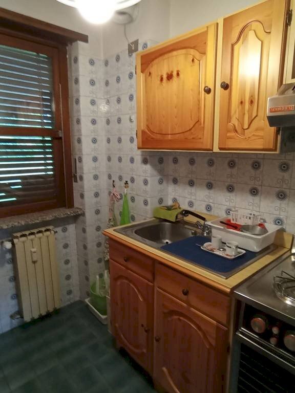 Cucina - Quadrilocale Località Panorama, Chatillon - foto 2