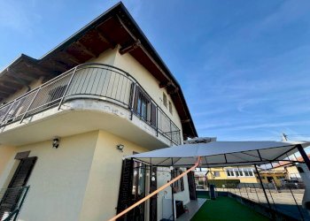 Facciata - Villa via Vercellotto, 217d, Cossato - foto 40