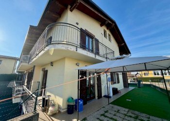 Facciata - Villa via Vercellotto, 217d, Cossato - foto 41