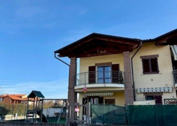 Facciata - Villa via Vercellotto, 217d, Cossato - foto 1