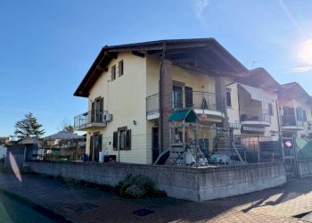 Facciata - Villa via Vercellotto, 217d, Cossato - foto 2