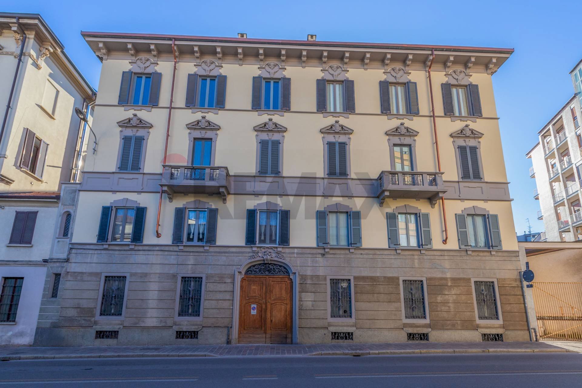 Edificio - Quadrilocale Via Manzoni
 
56, Monza - foto 2