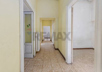 Ingresso / corridoio - Quadrilocale Via Manzoni
 
56, Monza - foto 12