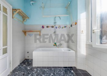 Bagno - Quadrilocale Via Manzoni
 
56, Monza - foto 17