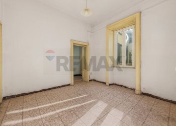 Sala da pranzo - Quadrilocale Via Manzoni
 
56, Monza - foto 19