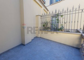 Terrazzo - Quadrilocale Via Manzoni
 
56, Monza - foto 24