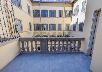 Terrazzo - Quadrilocale Via Manzoni
 
56, Monza - foto 25