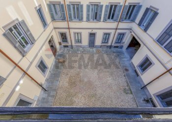 Vista sulla corte - Quadrilocale Via Manzoni
 
56, Monza - foto 26