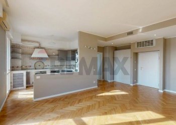 Cucina - Trilocale Via Canesi
 
8, Monza - foto 3