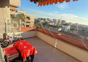 Terrazza - Trilocale Via Canesi
 
8, Monza - foto 4