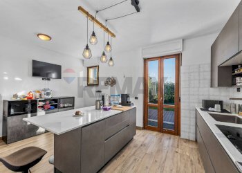 Cucina - Three-room apartment via Settimo Milanese
 
25, Milano - photo 12