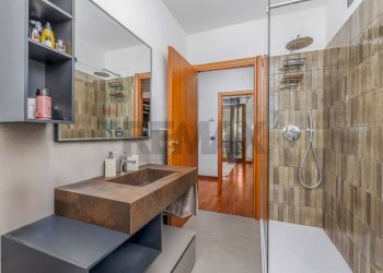 Bagno - Three-room apartment via Settimo Milanese
 
25, Milano - photo 25