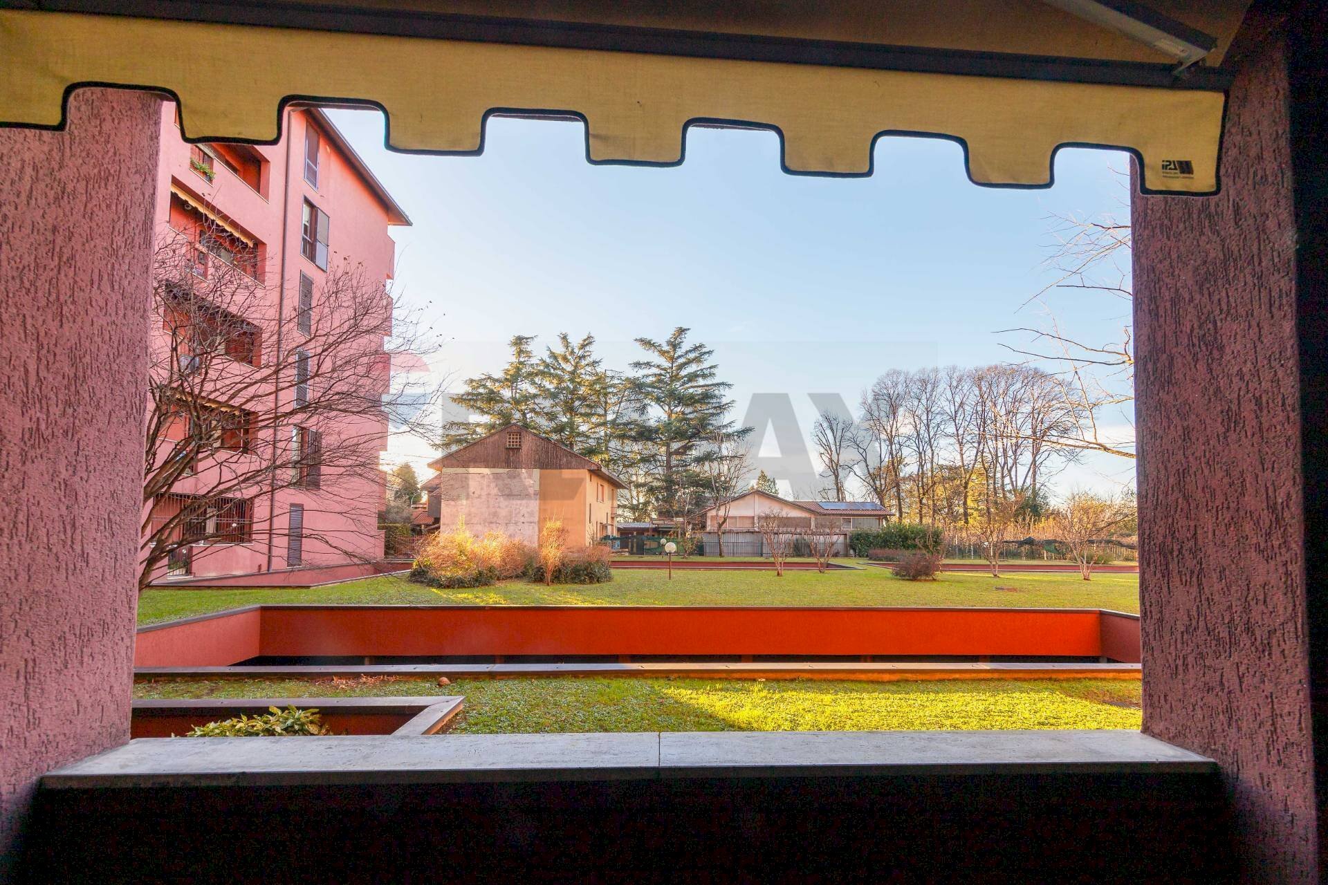 Edificio all\'aperto - Trilocale Metauro
 
1, Monza - foto 2