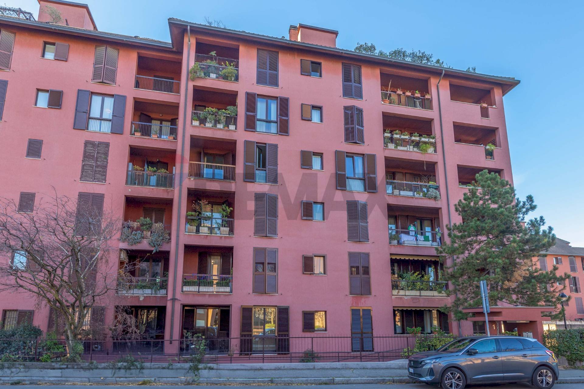 Edificio all\'aperto - Trilocale Metauro
 
1, Monza - foto 1